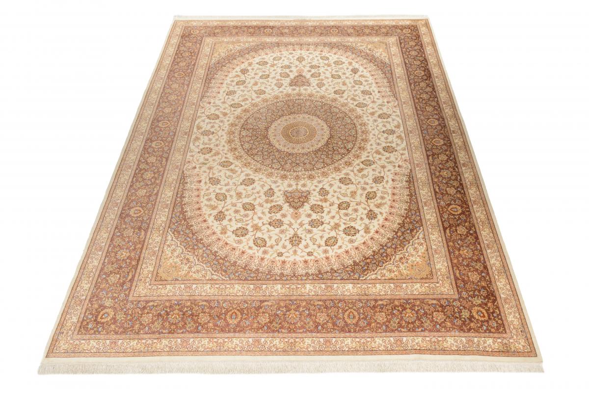 Qom Svila - 1