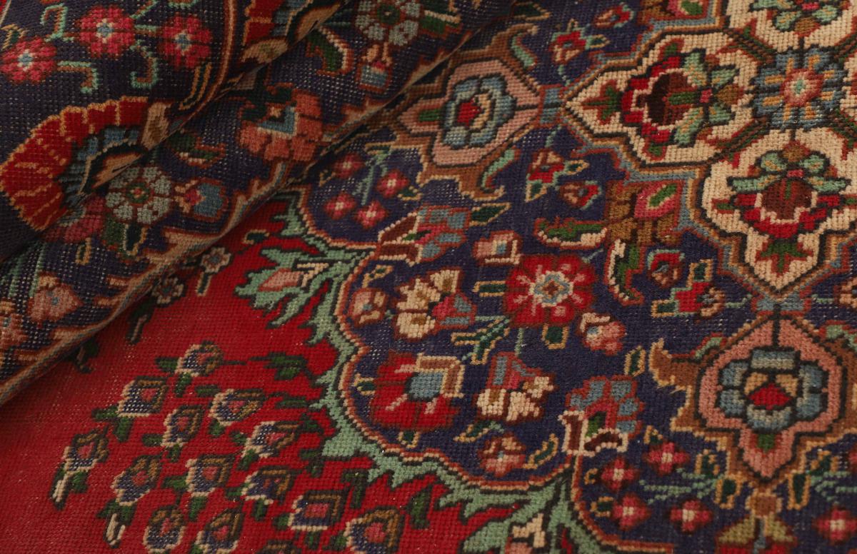 Vintage Royal - 1