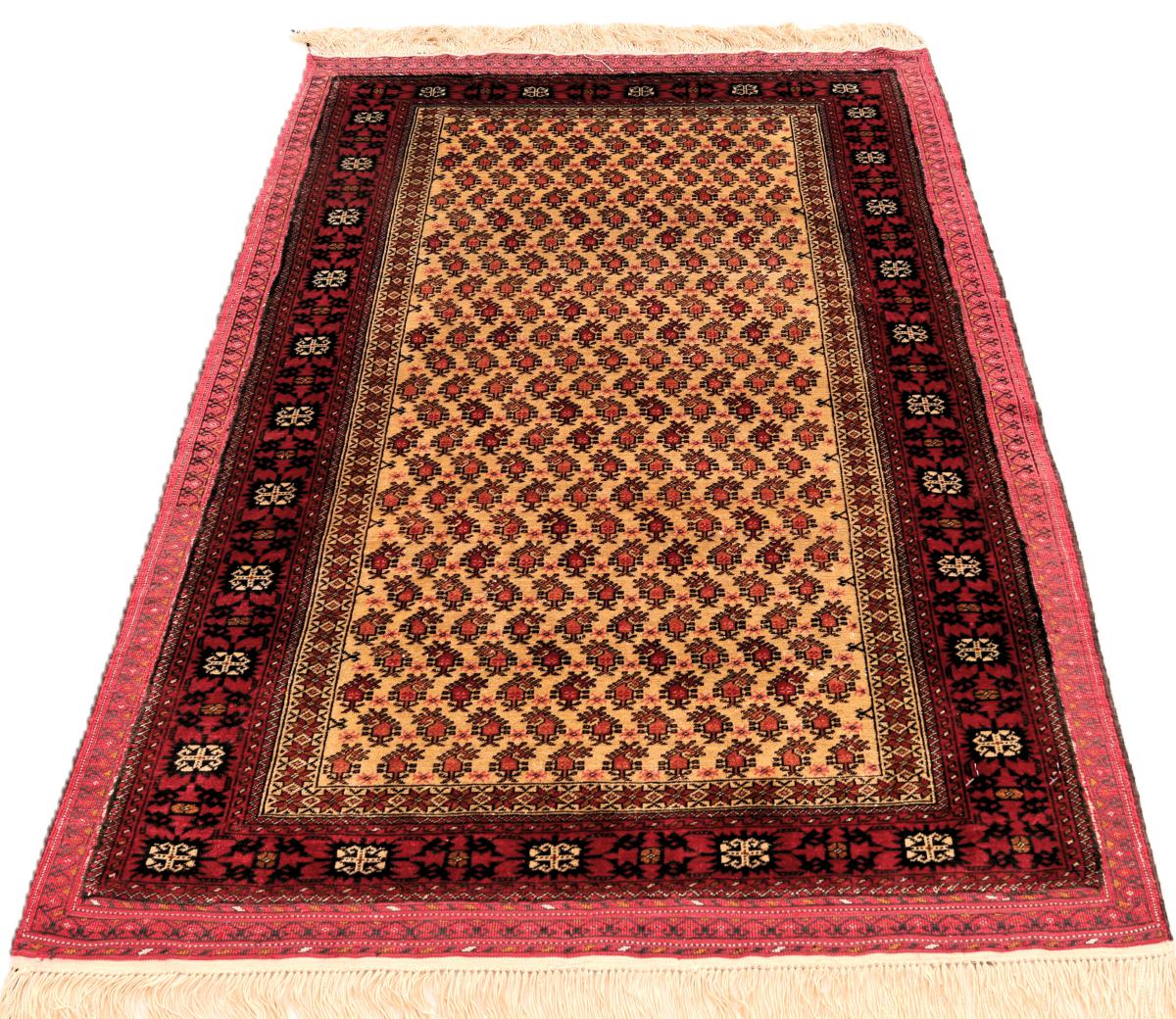 Quchan Silke - 1