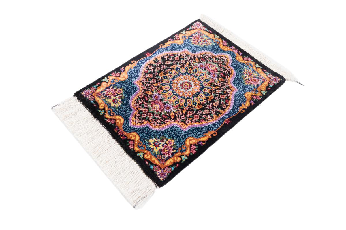 Qum di Seta - 1