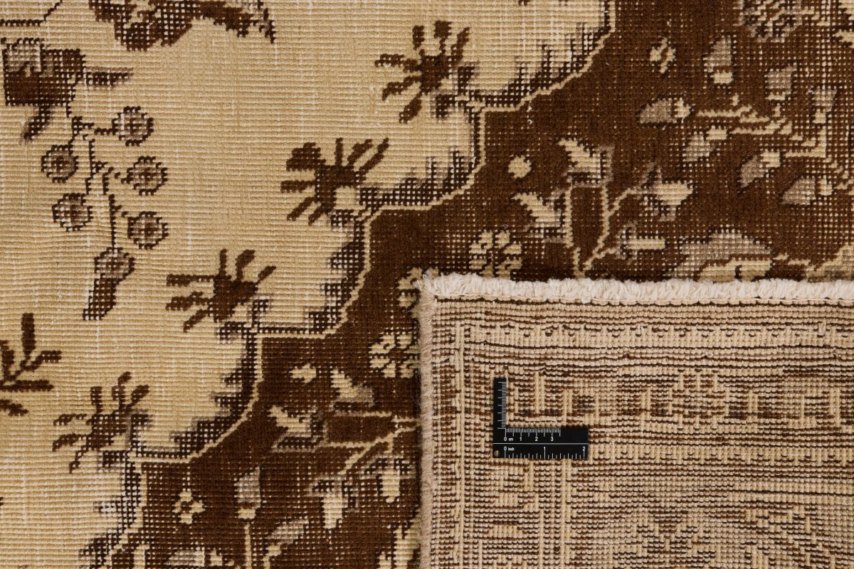 Vintage Royal - 1