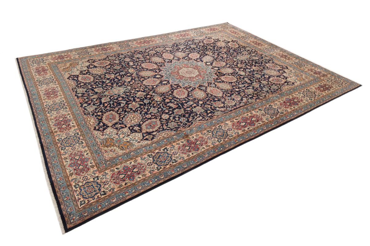 Sarouk Persian rug 12'7