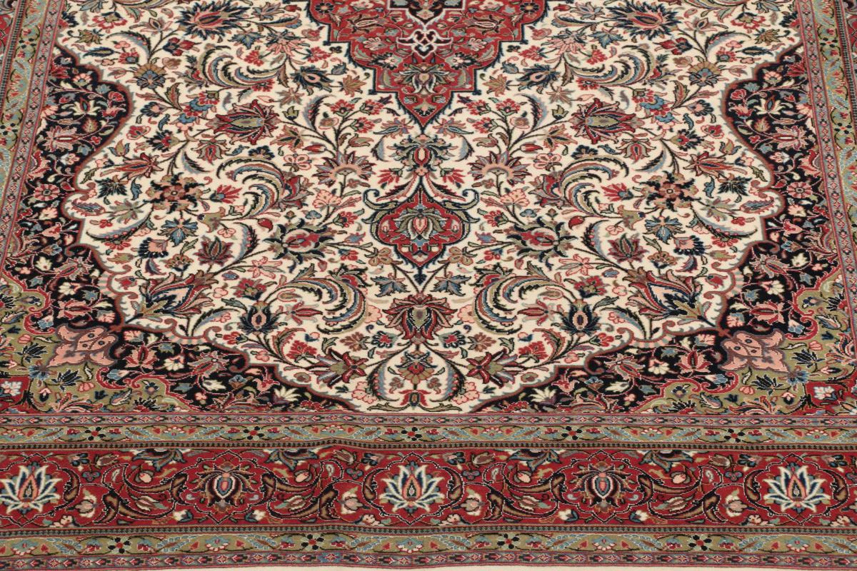 Ghom Sherkat Silkerenning - 1