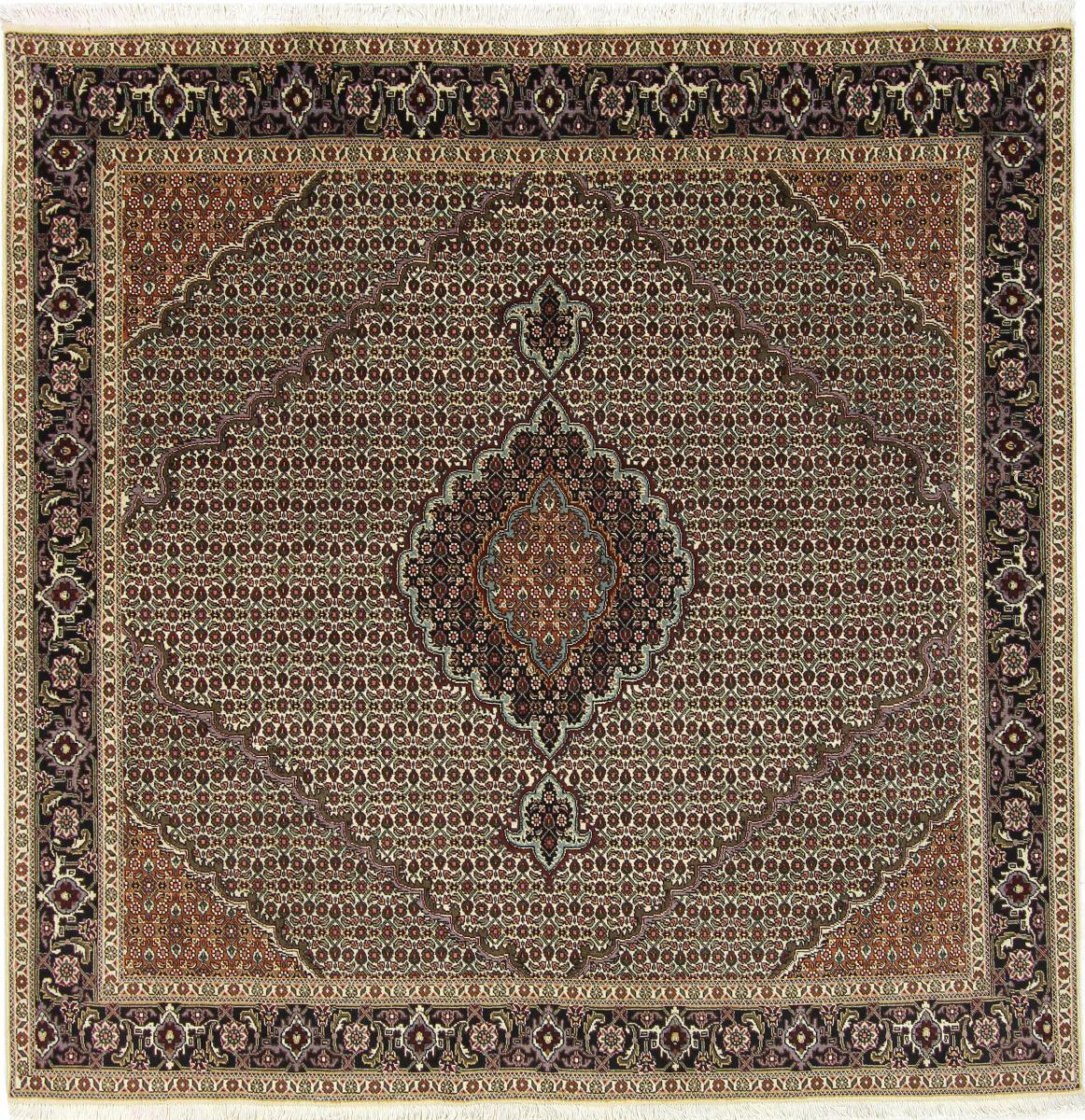 Persian Rug Tabriz Mahi 6'7"x6'6" 6'7"x6'6", Persian Rug Knotted by hand