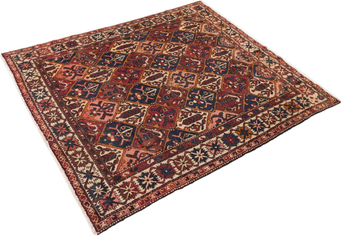 Bakhtiar - 1
