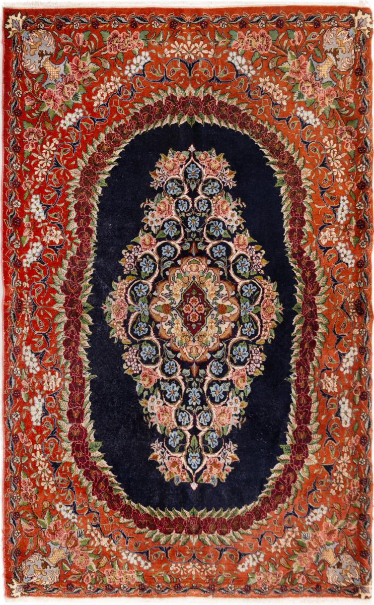Persian Rug Isfahan 5'5"x3'5" 5'5"x3'5", Persian Rug Knotted by hand