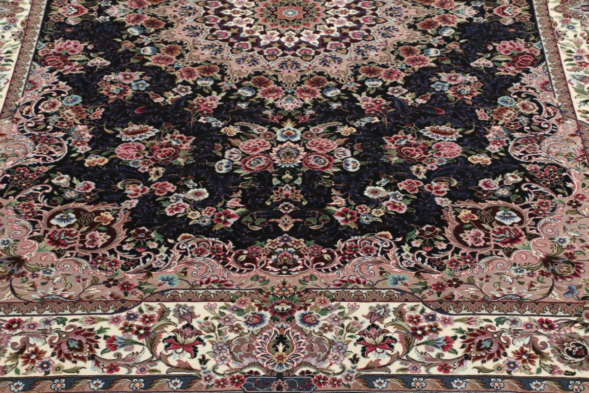 Ghom Sherkat Selyemfonal - 1