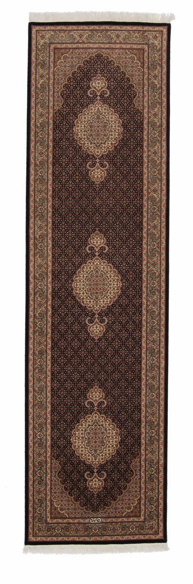 Persian Rug Tabriz Mahi  304x82 304x82, Persian Rug Knotted by hand