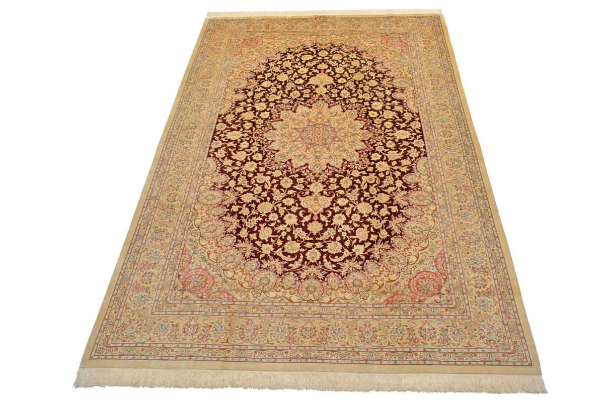 Qum Silk - 1