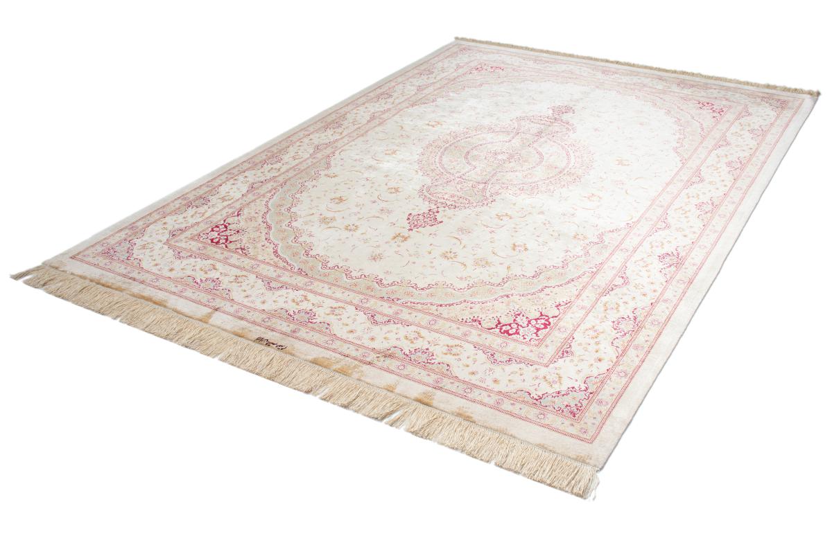 Qum Silk - 1