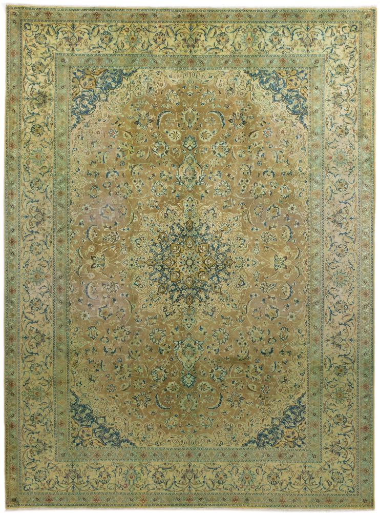 Persian Rug Isfahan 357x268 357x268, Persian Rug Knotted by hand