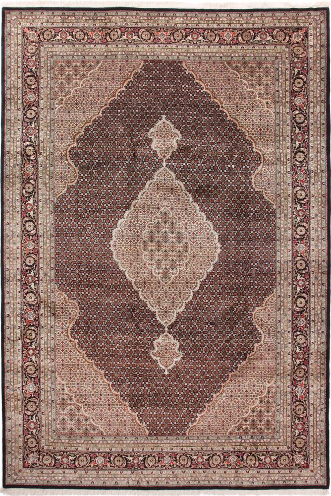 Tapis indien Tabriz Mahi 364x249 364x249, Tapis persan Noué à la main