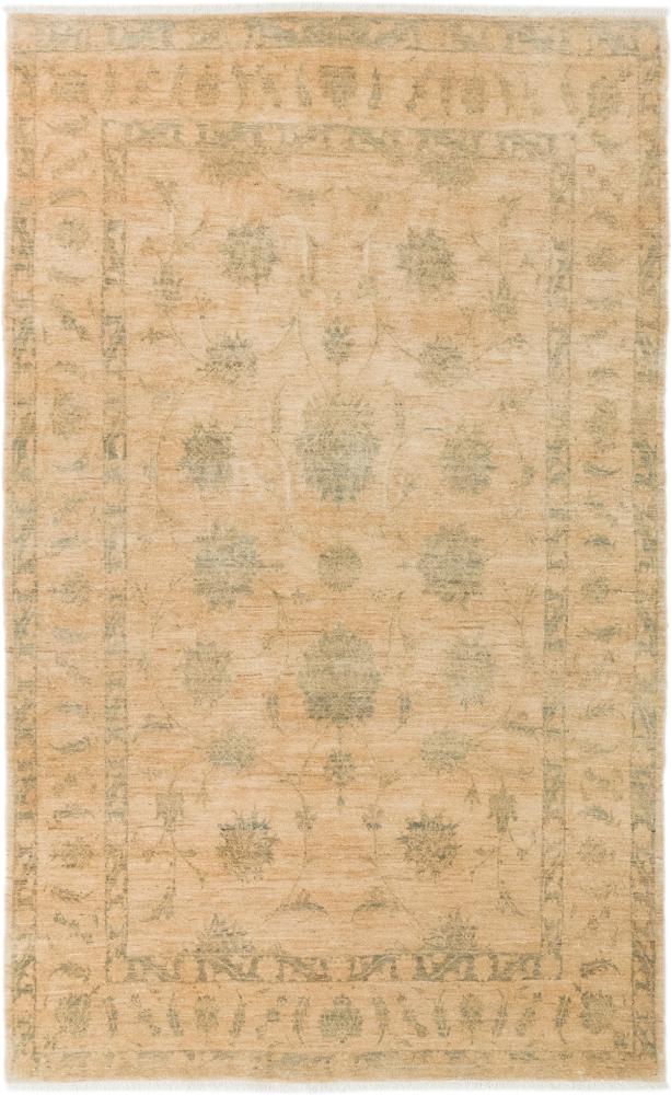 Persian Rug Isfahan 8'11"x5'6" 8'11"x5'6", Persian Rug Knotted by hand