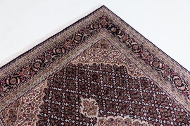 Indo Tabriz - 4