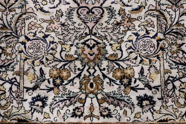 Qum Silk - 12
