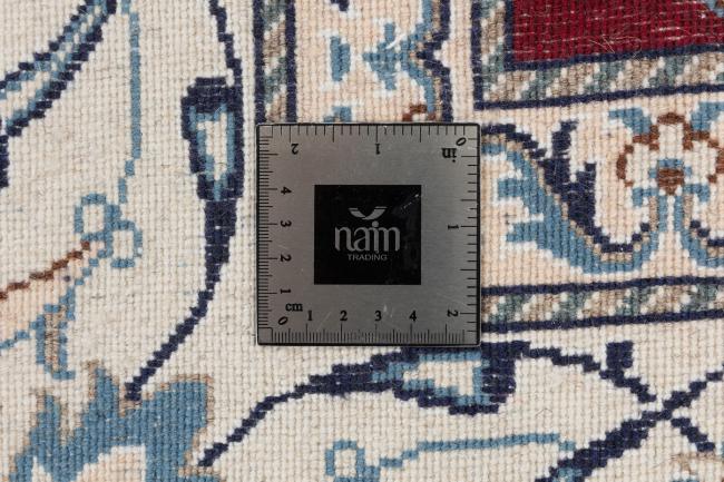 Naim - 10