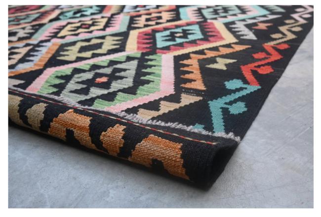 Kilim Afghan - 2