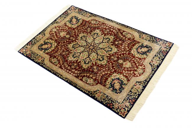 Qum Silk - 3