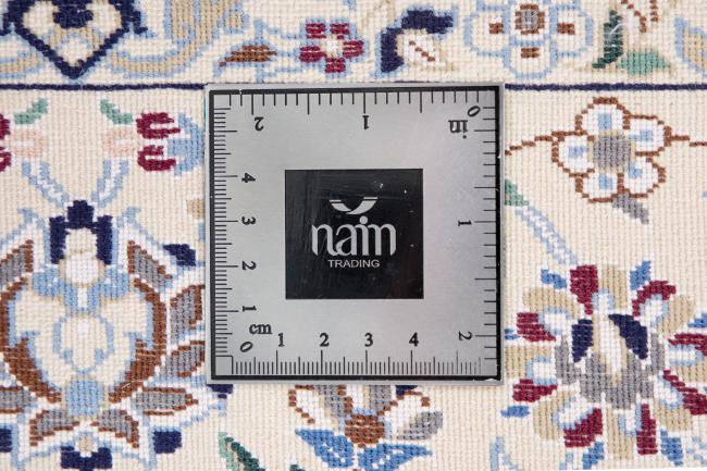 Nain 9La - 10