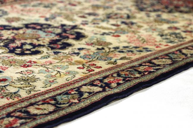 Qum Silk - 7