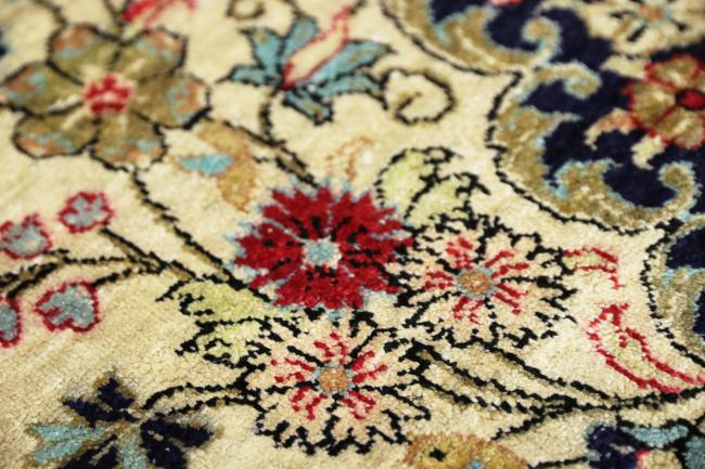 Qum Silk - 9