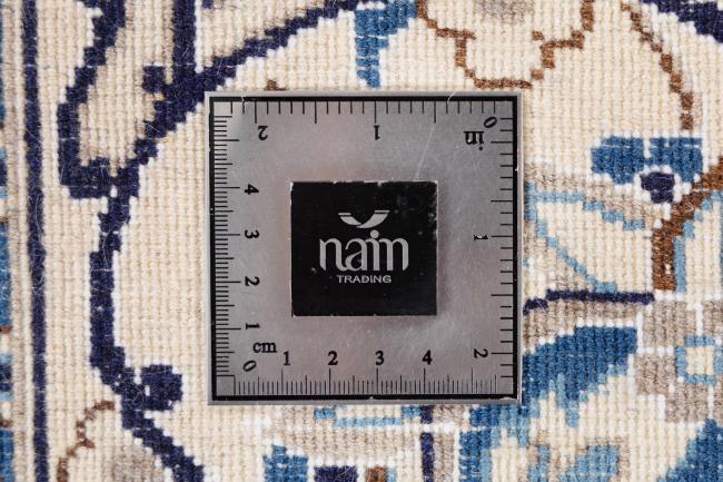 Nain 9La - 10