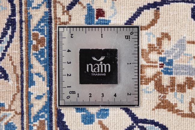 Nain 9La - 10