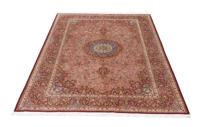 Qom Hedvábí - 1