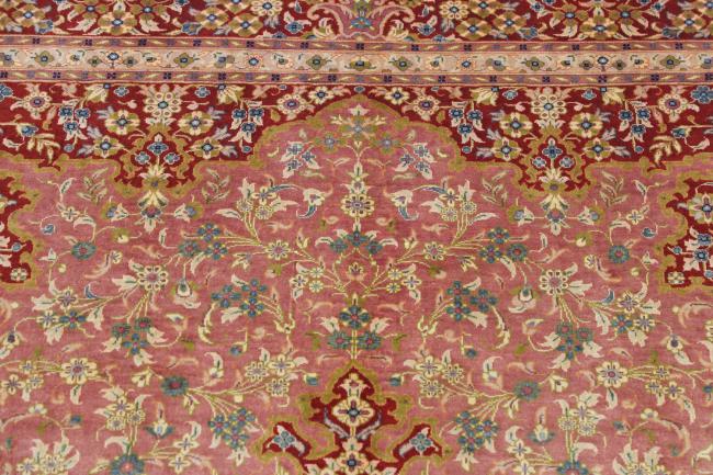 Qom Hedvábí - 7