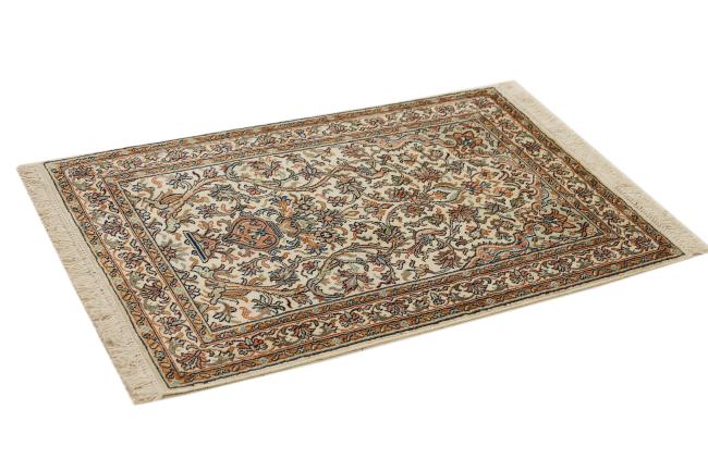Kashmir Silk - 1