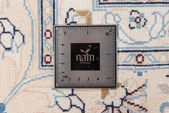 Nain 9La - 10