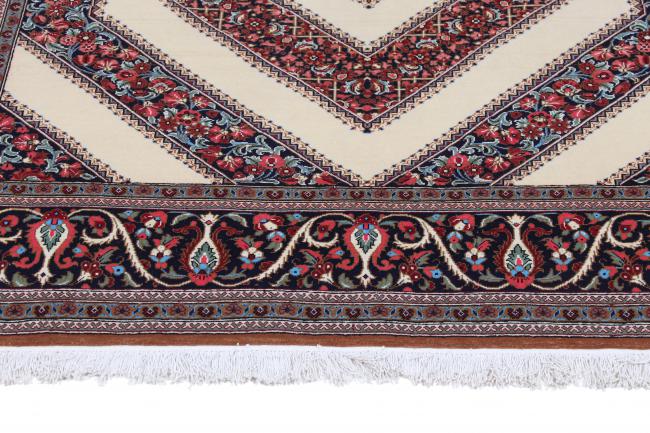Qum - 4