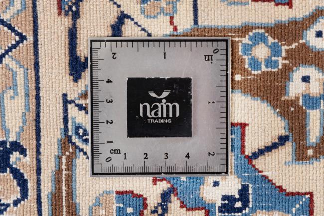 Nain 9La - 10