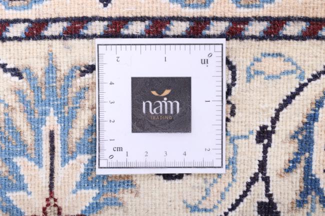 Naim - 8