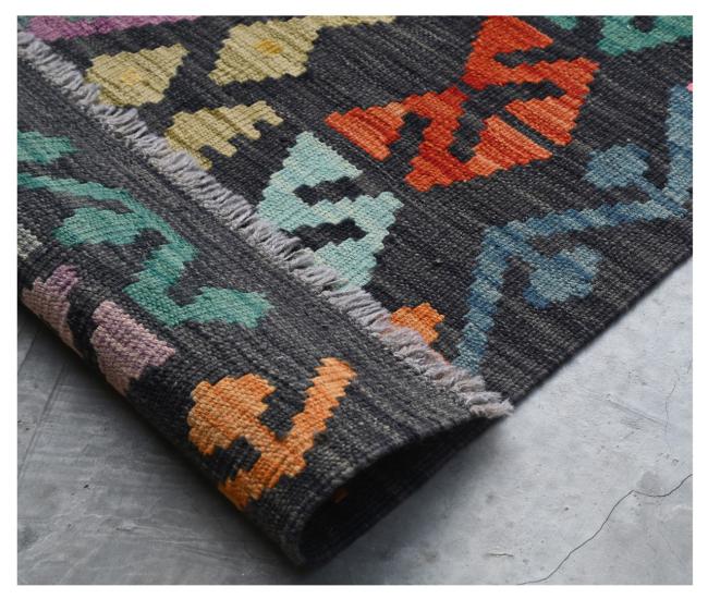 Kilim Afghan - 2