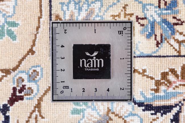 Nain 9La - 10