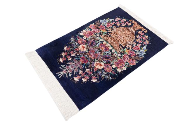 Qum Silk - 1