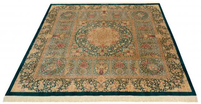 Qum Silk - 1