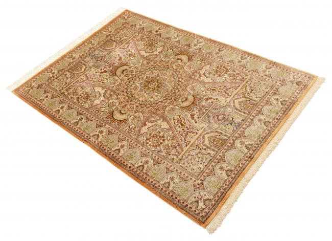 Qum Silk - 3