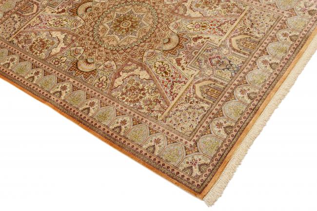 Qum Silk - 4