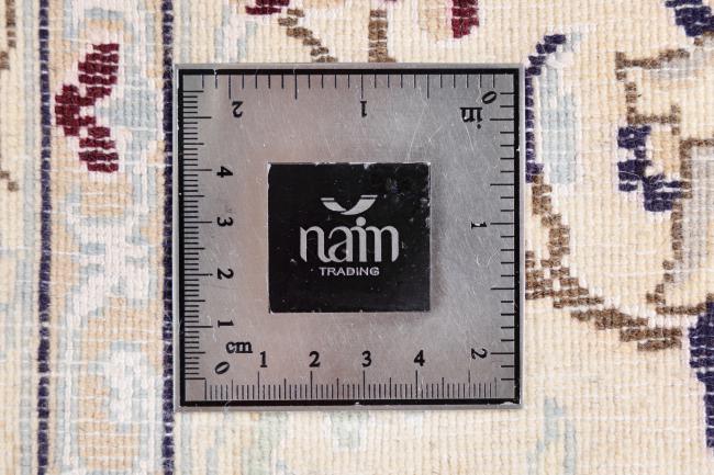 Nain 9La - 12