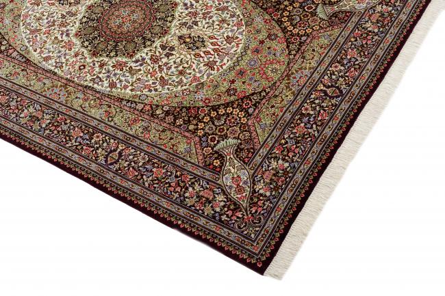 Qum Silk - 4