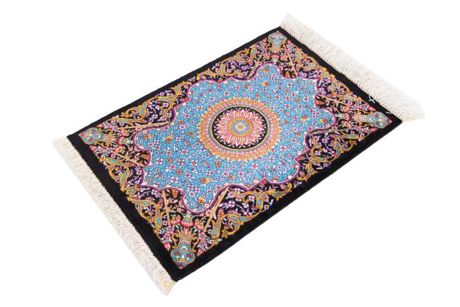Qum Silk - 1