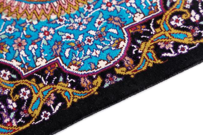Qum Silk - 4