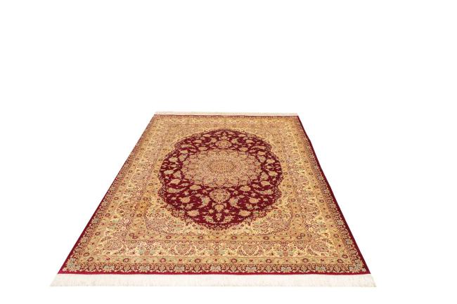 Qom Hedvábí - 3