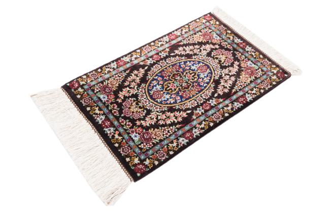 Qum Silke - 1