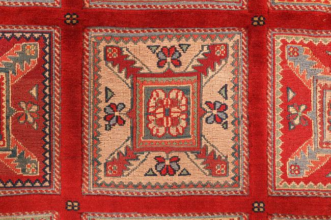 Kilim Soozani Nimbaft - 8