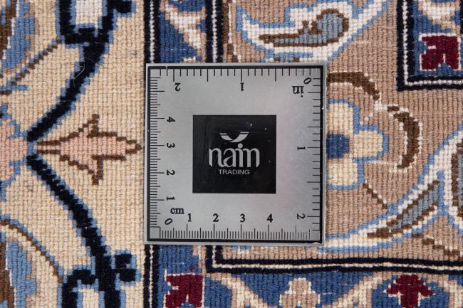 Nain 9La - 10