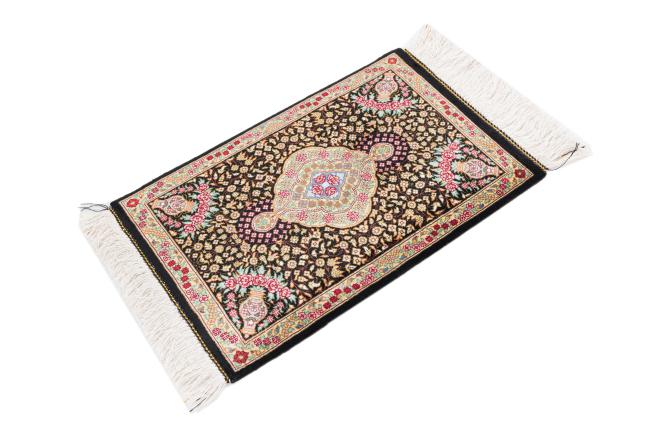 Qum Silk - 2