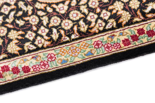 Qum Silk - 4